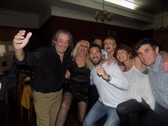 FOTOS SHOW GUSTAVO SANTILLAN EN EL ¨CENTRO GALICIA¨