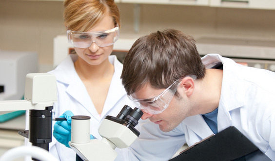 Confirman el primer caso de ébola por transmisión sexual