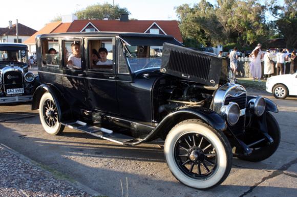 EX PRESIDENTES ARGENTINOS Y SUS GUSTOS POR LOS AUTOS