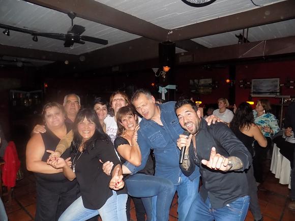 FOTOS SHOW GUSTAVO SANTILLAN EN ¨PARRILLA GeBe¨