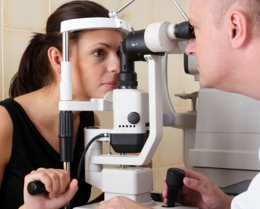 El glaucoma produce daño cerebral desde su inicio