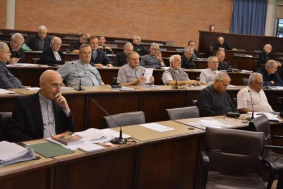 Los obispos concluyeron el análisis de la formación de los futuros sacerdotes