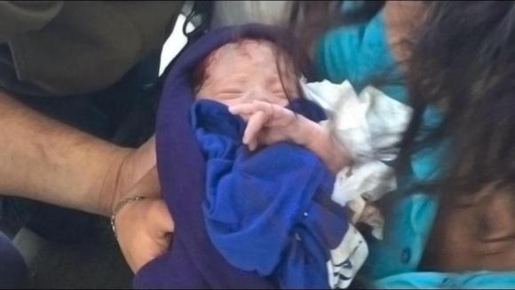 Ante niños recién nacidos y tirados vemos la clave de la vida