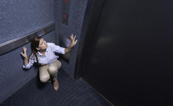 Claustrofobia en ascensores: Consejos para afrontarla