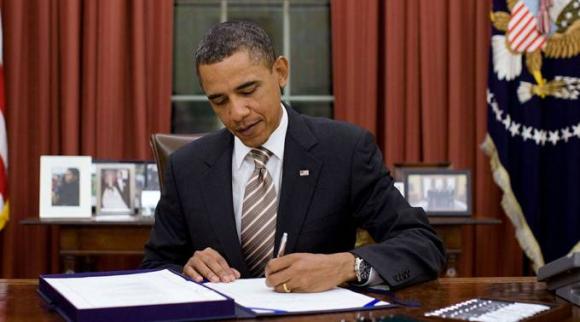 Ley que cortaba fondos públicos para Planned Parenthood vetada por el Presidente Obama