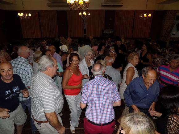 FOTOS SHOW GUSTAVO SANTILLAN EN EL ¨CENTRO GALICIA¨