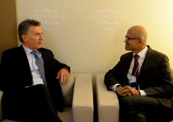 Davos: Mauricio Macri se reunió con Satya Nadella, CEO de Microsoft