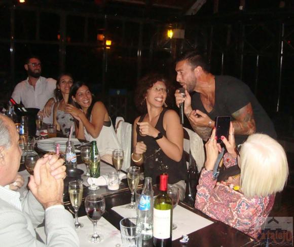 FOTOS SHOW GUSTAVO SANTILLAN EN ¨CATALEJO¨