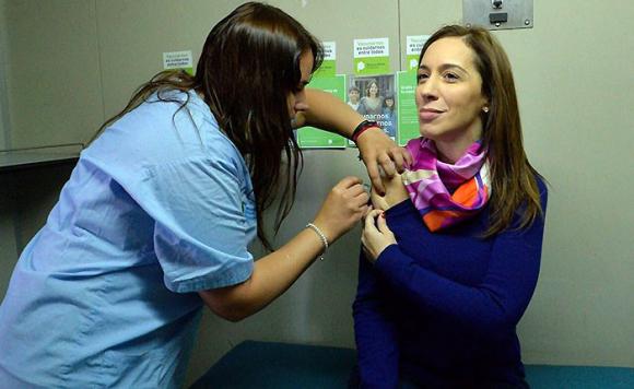 Frente al descenso brusco de la temperatura insisten en no demorar la vacunación antigripal