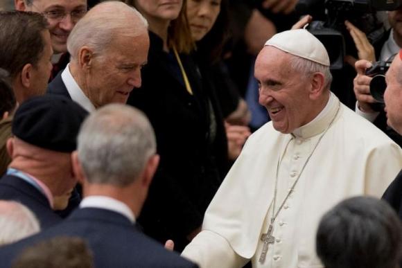El Papa pidió asegurar el acceso a tratamientos para los pacientes con enfermedades raras