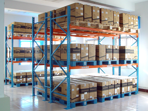 Racks y estanterías