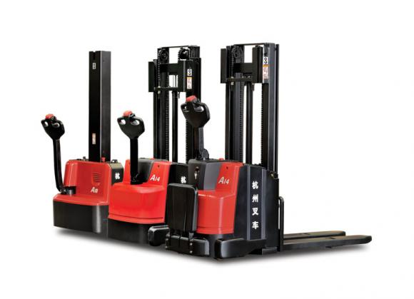 Alquiler de apiladores eléctricos industriales de 1.2/1.6 ton