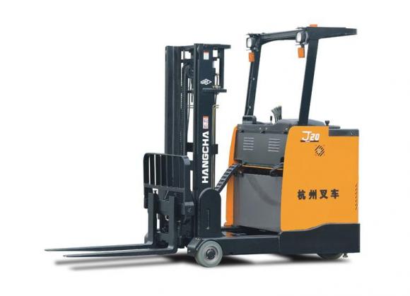 Apilador retráctil de Altura Media (video)