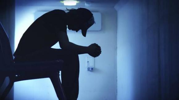 Crece el número de adictos graves a las drogas