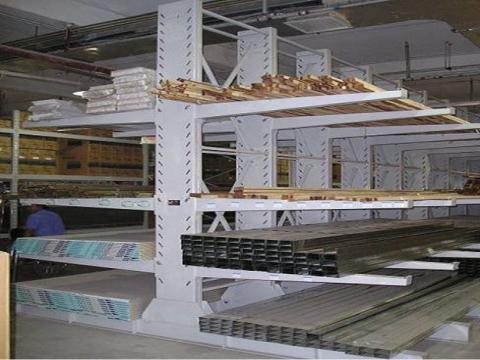Rack cantilever
