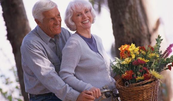 Una actitud positiva ante la vejez actúa como un escudo contra el estrés