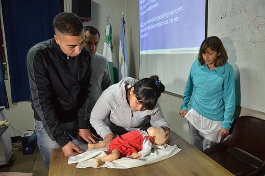 San Isidro: Curso de RCP de lactantes