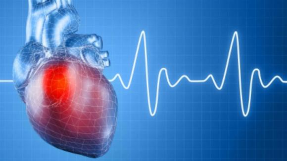 Beber alcohol a diario aumenta mucho el riesgo de fibrilación auricular