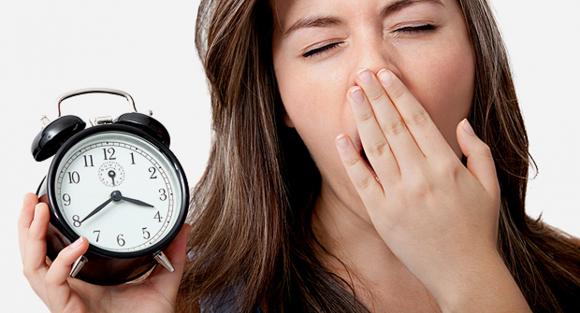 Dormir menos de 7 horas diarias aumenta el riesgo de ACV