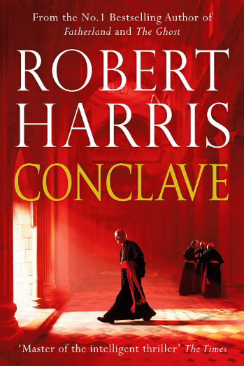 Robert Harris, el superventas agnóstico y sin bautizar que alaba a la Iglesia y la jerarquía