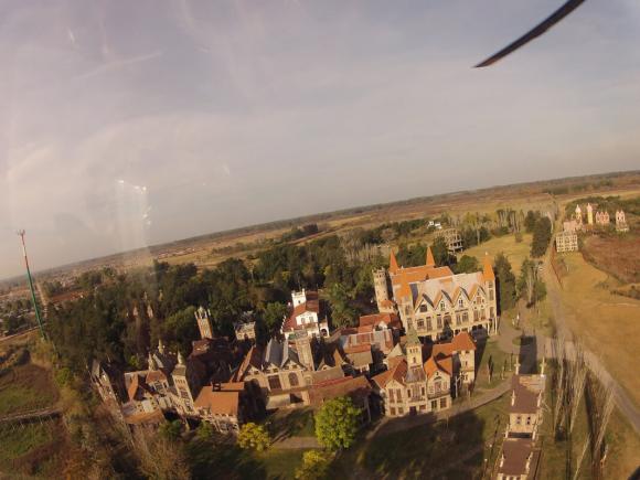 Medioevo criollo en Campanopolis