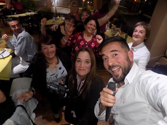 SHOW GUSTAVO SANTILLAN EN ¨ 9 REINAS¨