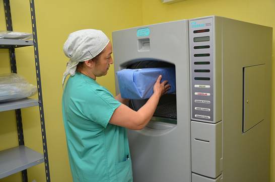 Hospital Central de San Isidro: Sumó nuevo equipo esterilizador 