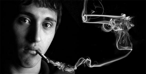 Argentina: Baja la cantidad de fumadores pero el hábito comienza antes