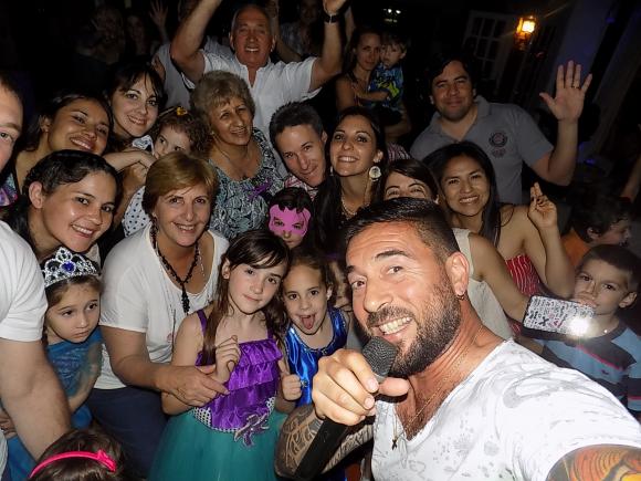 FIESTA FIN DE AÑO ESCUELA NATACION ¨PRIVADO¨