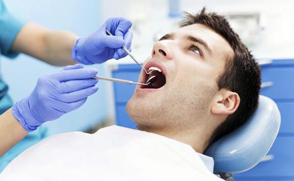 Asocian la periodontitis a un mayor riesgo de disfunción eréctil
