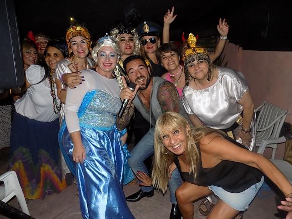 FIESTA DE DISFRACES DE ¨MIS CHICAS¨ EVENTO PRIVADO