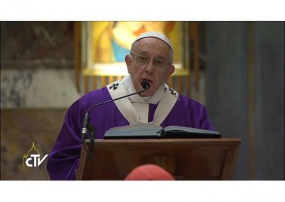 Francisco celebró su cumpleaños junto a al Colegio Cardenalicio