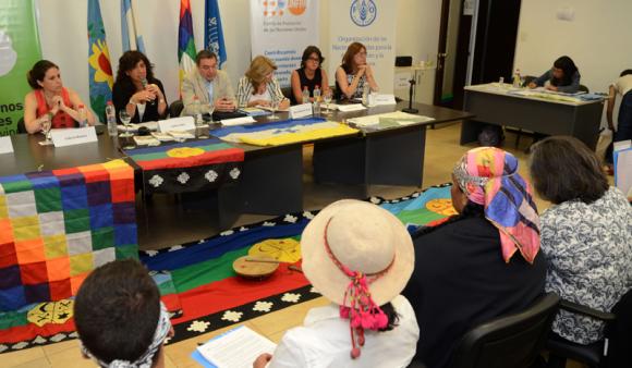 Inclusión de las mujeres indígenas en el sistema de salud