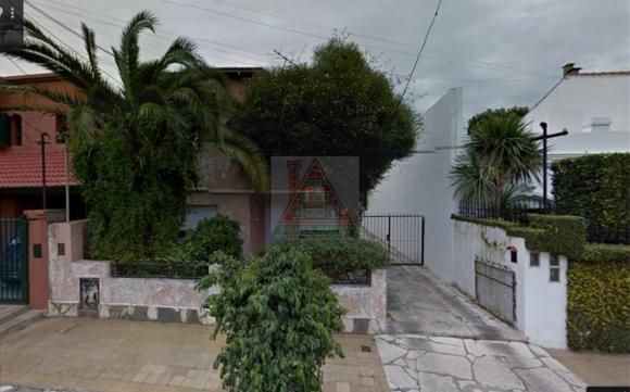 Tres casas de 3 ambientes (San Isidro)