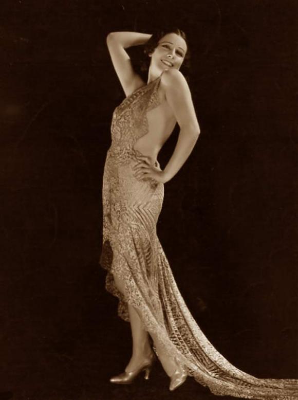 La actriz argentina que fascinó al ¨Führer¨, por la Lic. Andrea Manfredi