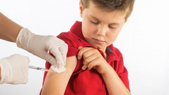 Pcia. de Buenos Aires: Está disponible la vacuna contra el VPH para varones de 11 años