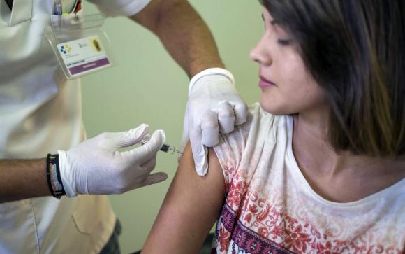 Recomiendan consultar al médico si se viaja a zonas con circulación de fiebre amarilla