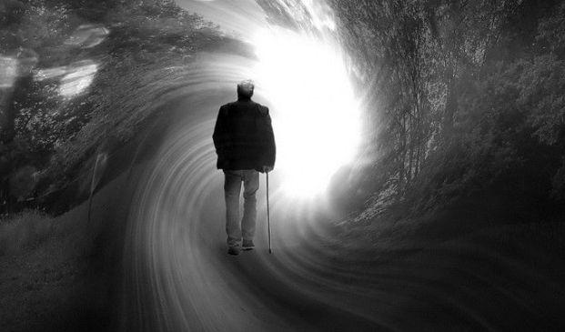 Según un médico español “la muerte no existe, es un proceso”