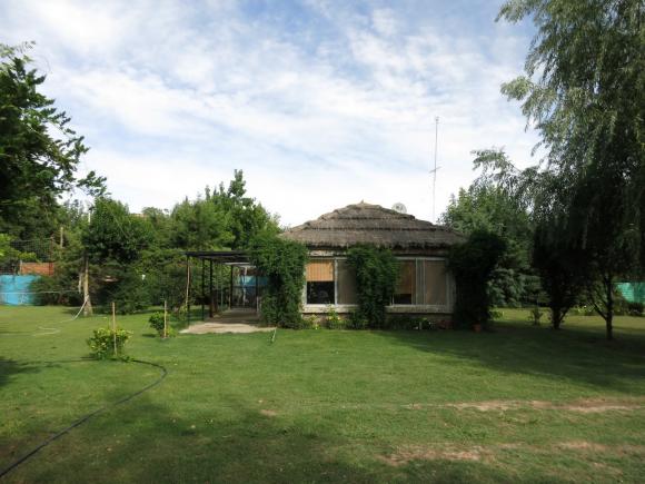 ¨AMPLIA QUINTA EN BARRIO LOS ROBLES, PARADA ROBLES - RUTA 8 KM 77 ¨