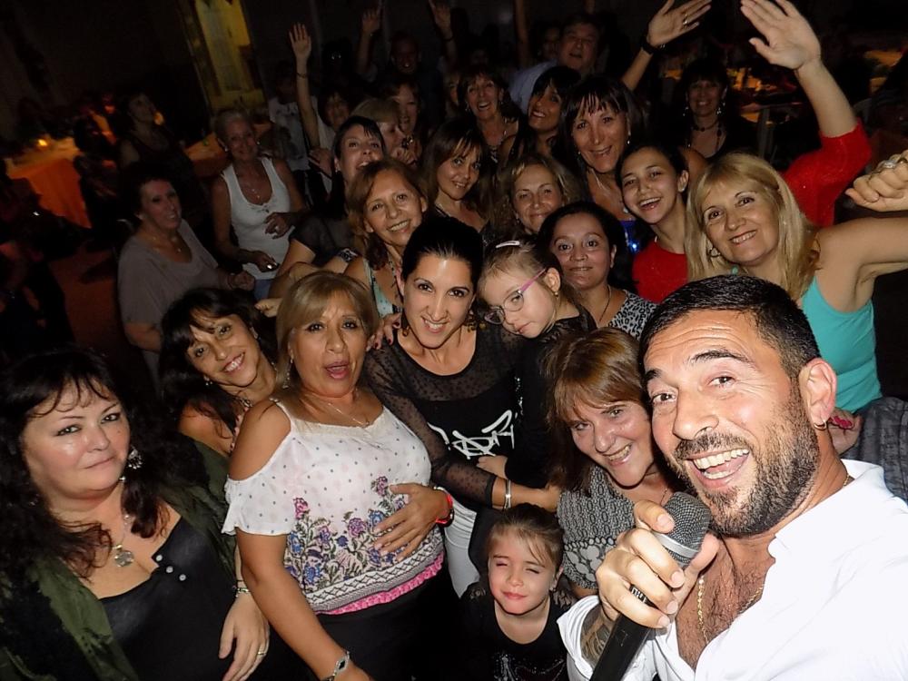 FIESTA ¨ CLUB UNION OLIVOS¨