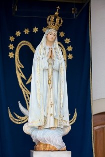  En el centésimo aniversario de las apariciones de Fátima: Cruzada del Rosario Perpetuo 