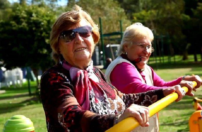 Los argentinos tienen una esperanza de vida 5 años superior a la media mundial