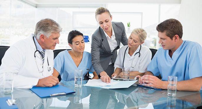 Abordan la problemática del cáncer en nuestro país y en la región