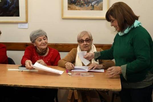 Taller para estimulación de la memoria en la Casa de Cultura de Villa Adelina