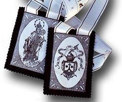 El Escapulario de la Virgen del Carmen