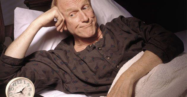 ¿Los problemas de sueño pueden ser una señal temprana de Alzheimer?