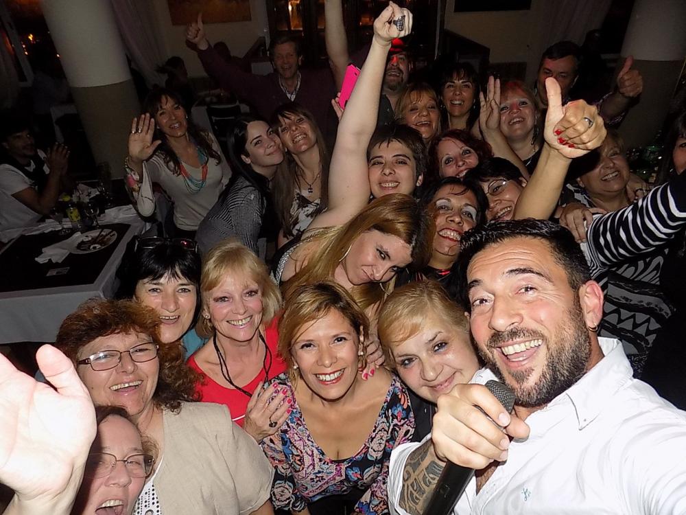 SHOW GUSTAVO SANTILLAN EN ¨VIVANCO¨