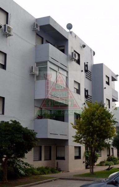 Departamento 4 ambientes (Beccar)