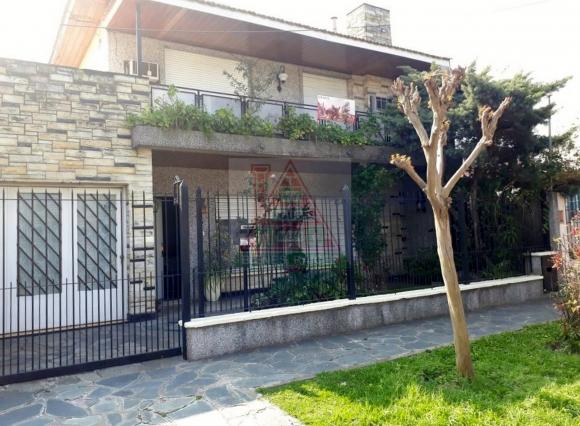 Chalet 4 ambientes (Beccar)