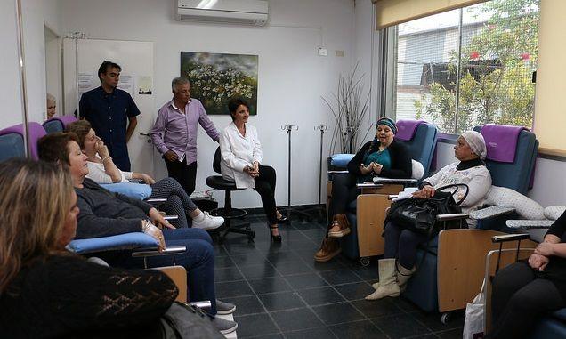 San Isidro adhiere al Mes de Concientización sobre el Cáncer de Mama